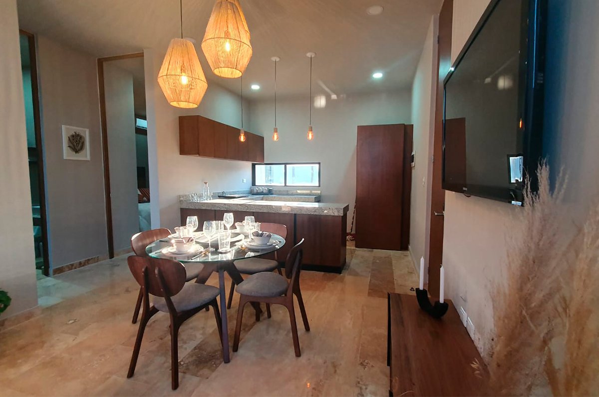 1091-Departamentos-en-venta-en-un-complejo-residencial-de-lujo-en-la-zona-de-Cholul- (1).jpg